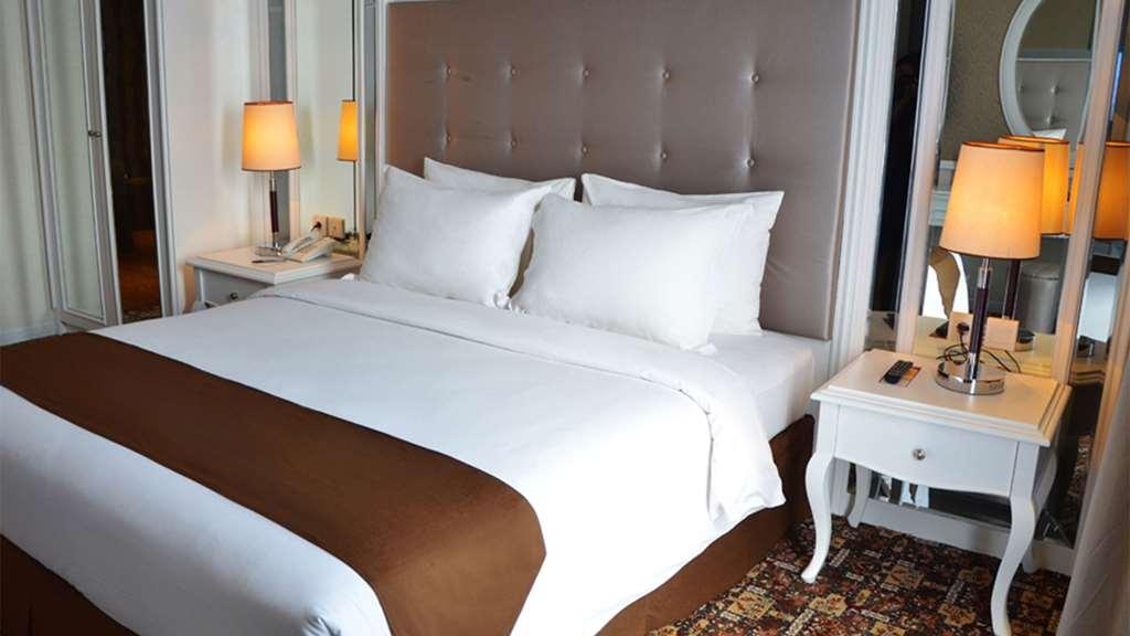 Hotel Golden Tulip Legacy Surabaja Pokoj fotografie