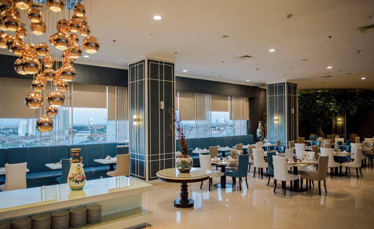 Hotel Golden Tulip Legacy Surabaja Exteriér fotografie